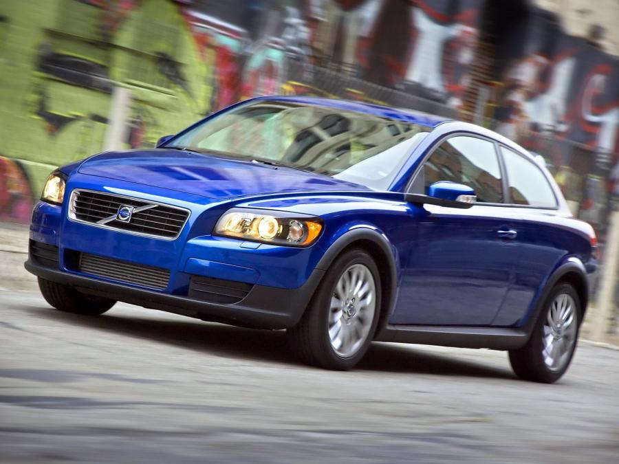  Volvo C30 2006 года  (US) (фото 4 из 15)
